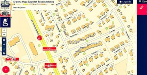 Zrzut ekranu z Krajowej Mapy Zagrożeń Bezpieczeństwa, na ulicę Sikorskiego w Łomży gdzie są zaznaczone przekroczenia prędkości